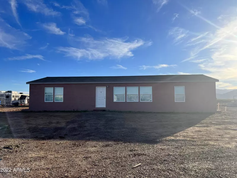 49316 N 528TH Avenue, Aguila, AZ 85320