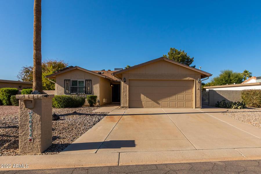 26434 S TRURO Drive, Sun Lakes, AZ 85248