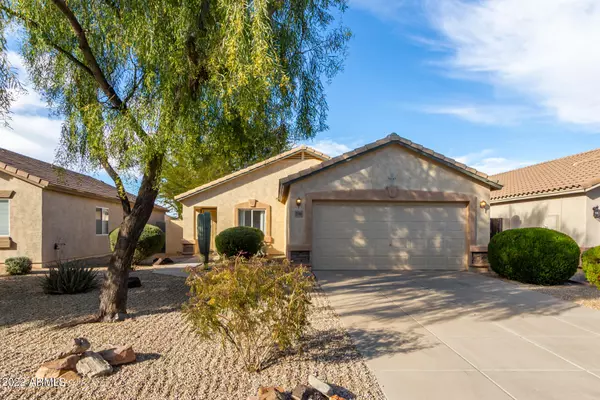 2716 E BAGDAD Road, San Tan Valley, AZ 85143