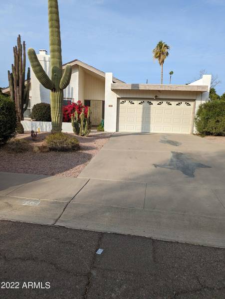 5508 E CAMBRIDGE Avenue, Phoenix, AZ 85008