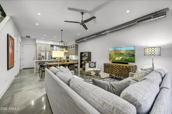 Phoenix, AZ 85013,540 W MARIPOSA Street #2