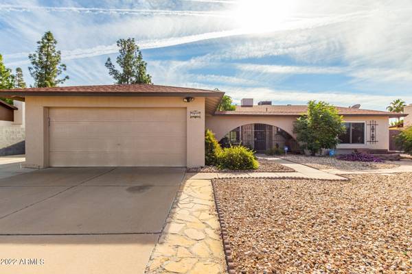 Phoenix, AZ 85053,3033 W KATHLEEN Road