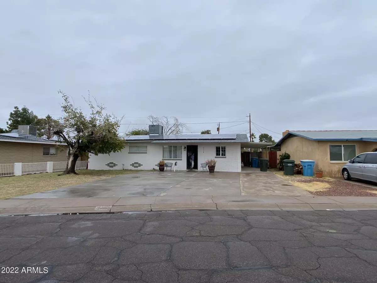 Phoenix, AZ 85029,2128 W LUPINE Avenue