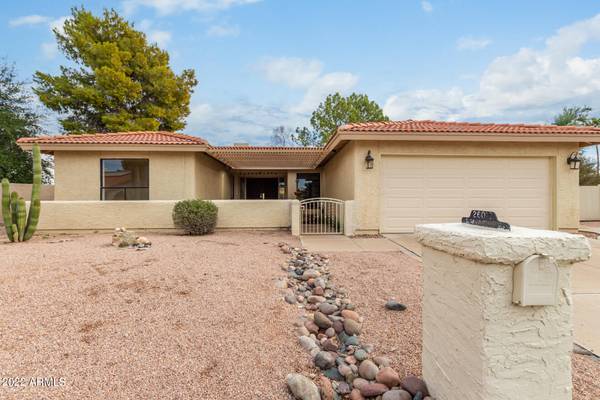 26017 S Saddletree Drive, Sun Lakes, AZ 85248