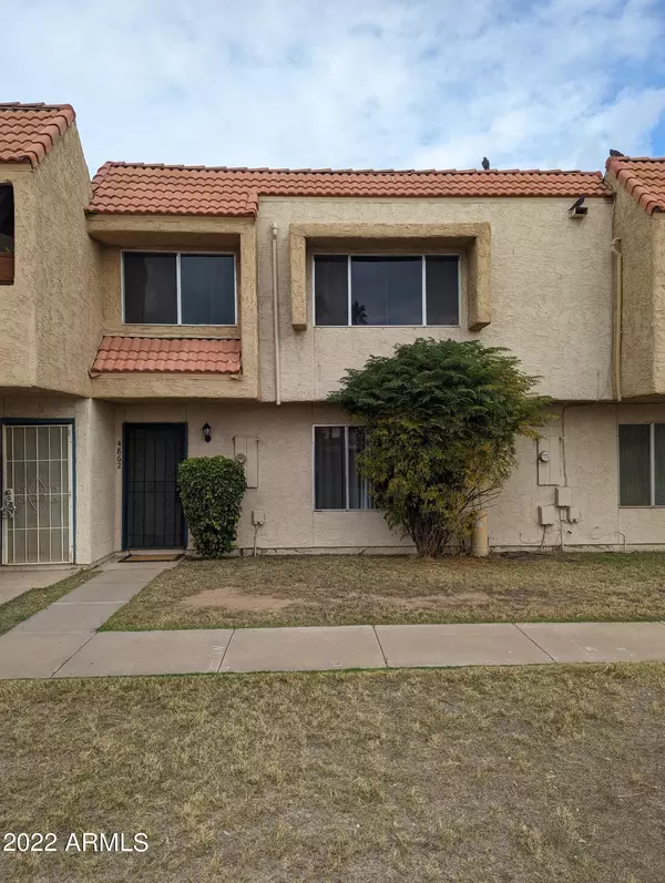 4862 W ROSE Lane, Glendale, AZ 85301