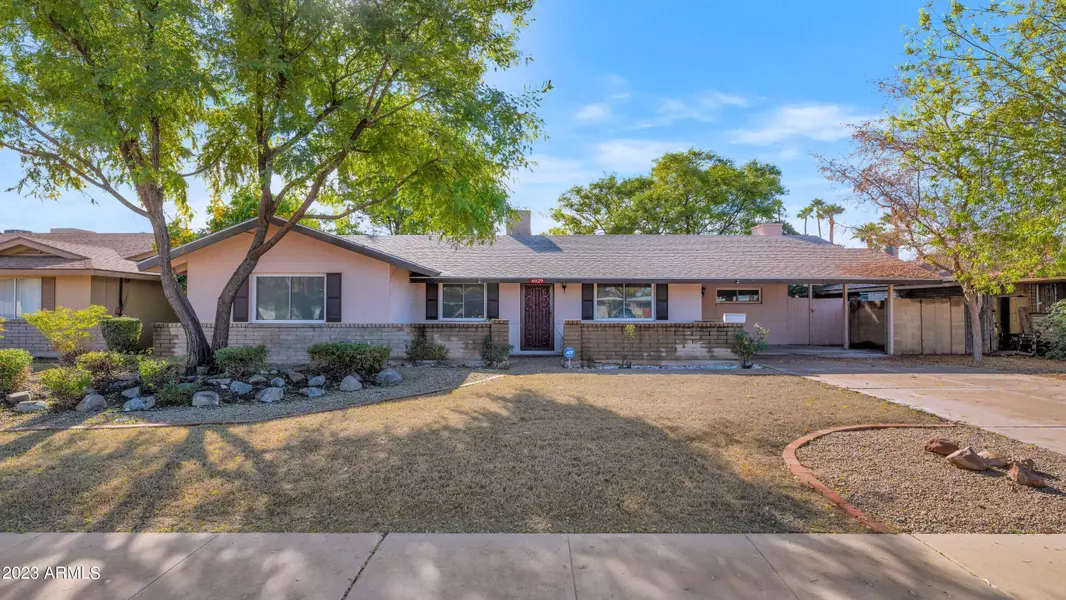 4029 W HAYWARD Avenue, Phoenix, AZ 85051