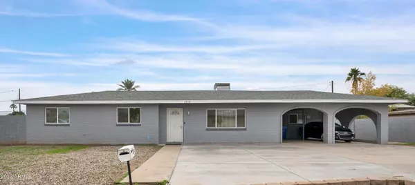 1339 E SOUTHERN Avenue, Phoenix, AZ 85040