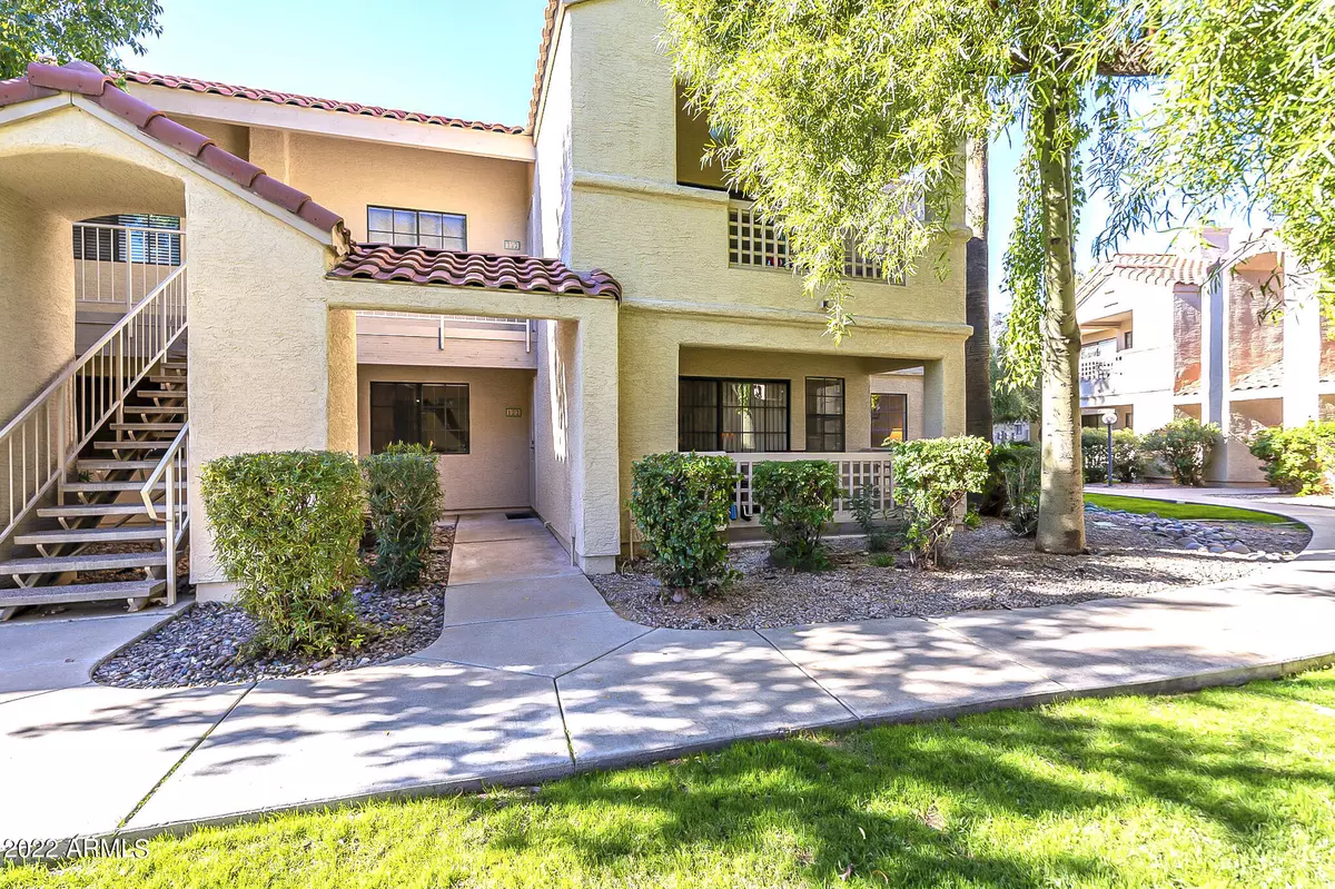 Mesa, AZ 85210,2855 S Extension Road #122