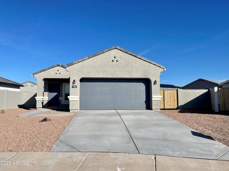 1786 W BROADWAY Circle, Coolidge, AZ 85128