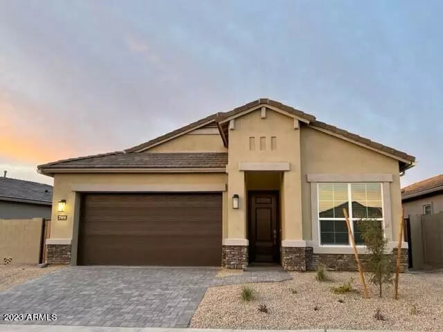 21616 N 58TH Street, Phoenix, AZ 85054