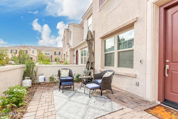 Chandler, AZ 85248,4077 S SABRINA Drive #39