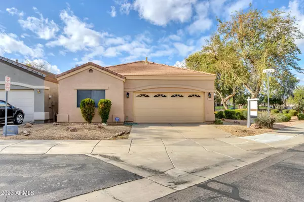 6840 S 32nd Place, Phoenix, AZ 85042