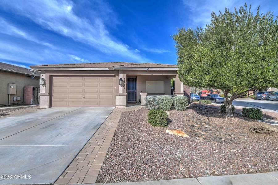 41526 N CHERRY Street, San Tan Valley, AZ 85140