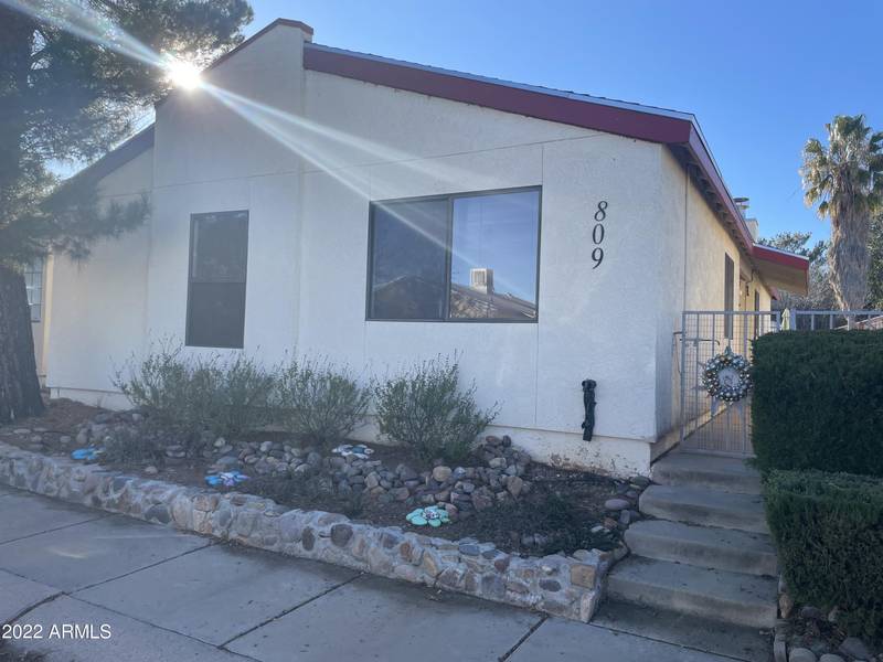 809 SUNSET VISTA Drive, Sierra Vista, AZ 85635