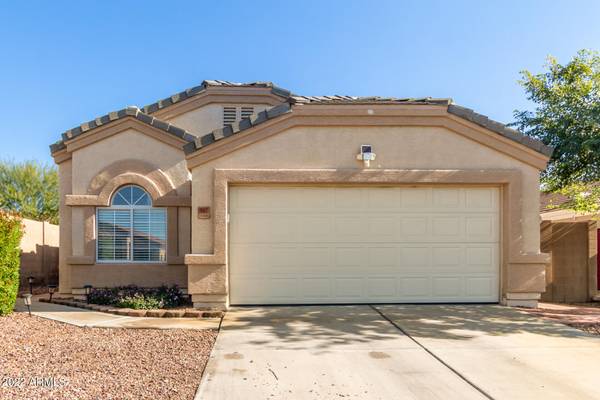 Mesa, AZ 85208,957 S WILDROSE --