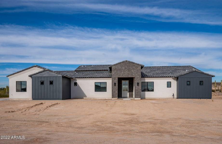 1360 W Catherine Lane, San Tan Valley, AZ 85144