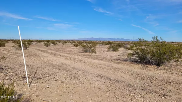 Tonopah, AZ 85354,80 S 356th Avenue #-