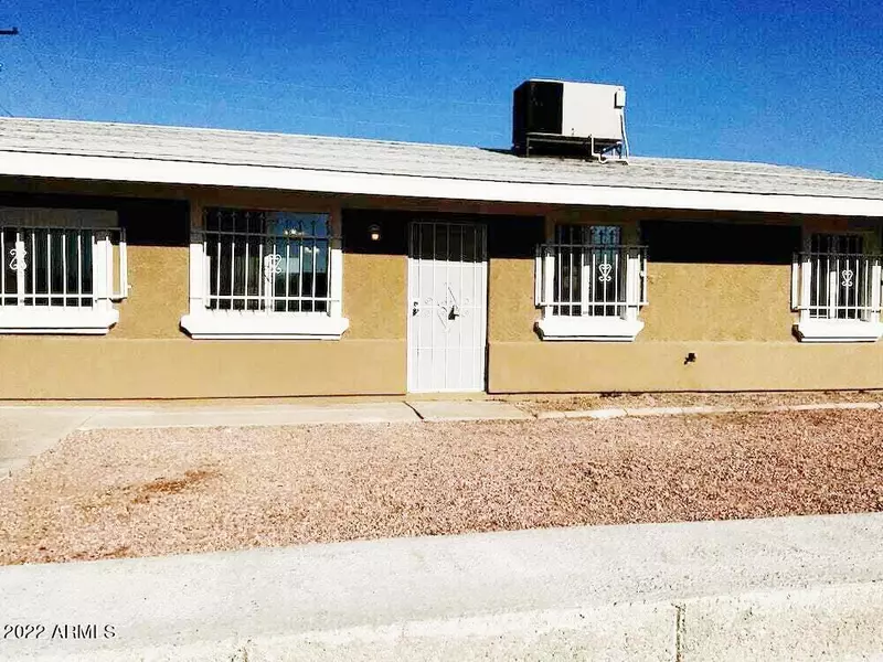 3808 W PARKWAY Drive, Phoenix, AZ 85041