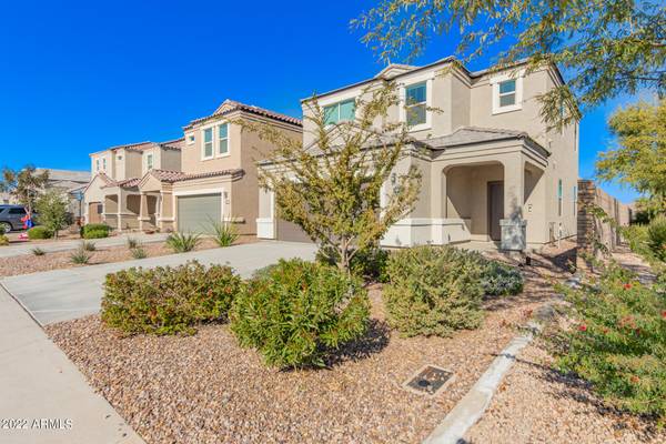 4746 E ARGENTITE Street, San Tan Valley, AZ 85143