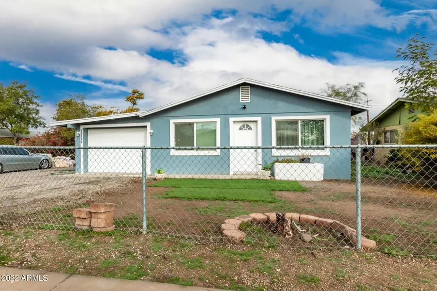 13028 W DESERT Lane, Surprise, AZ 85374