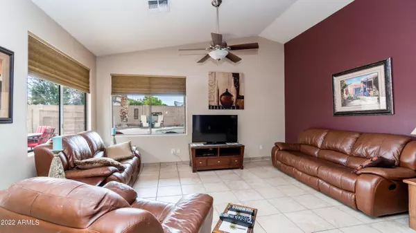 Maricopa, AZ 85138,42362 W SPARKS Drive