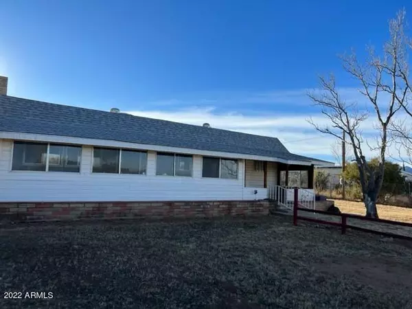 Hereford, AZ 85615,7238 S Carmen Lane