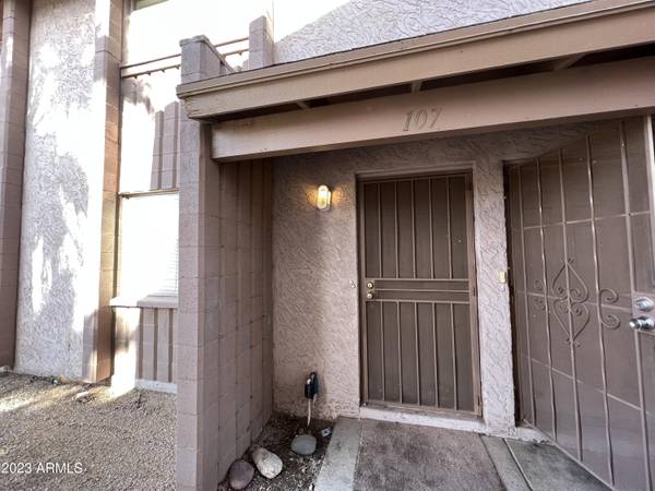 Mesa, AZ 85204,1750 E MATEO Circle #107