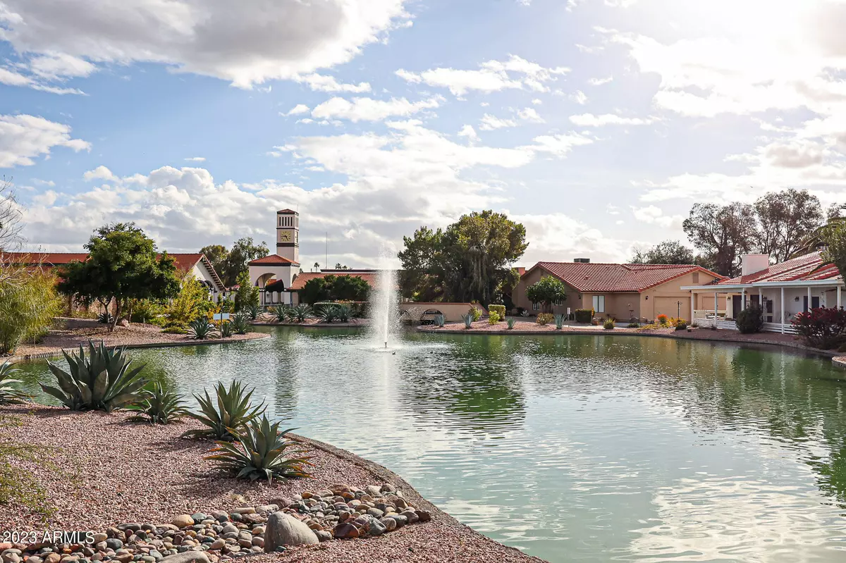 Mesa, AZ 85206,700 LEISURE WORLD --