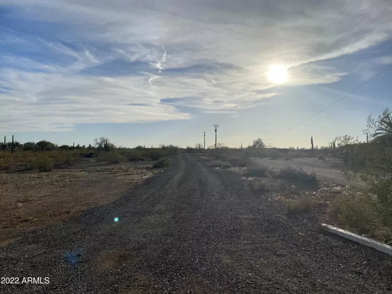 289 N 166th Avenue #1, Surprise, AZ 85387