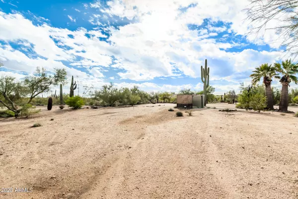 Cave Creek, AZ 85331,33402 N DOUBLE BARREL Circle #76