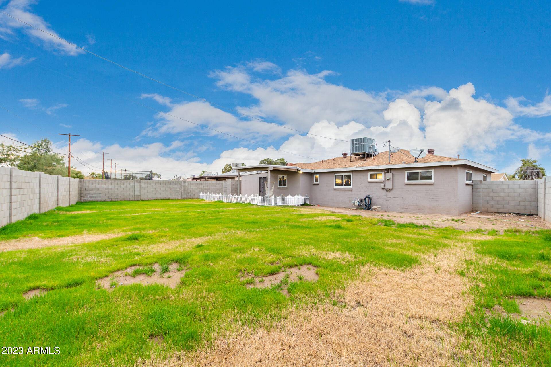 Phoenix, AZ 85051,2919 W TOWNLEY Avenue