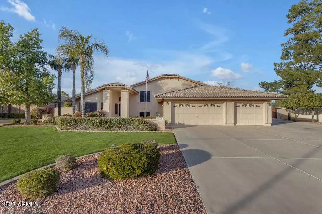 Peoria, AZ 85381,7112 W REDFIELD Road