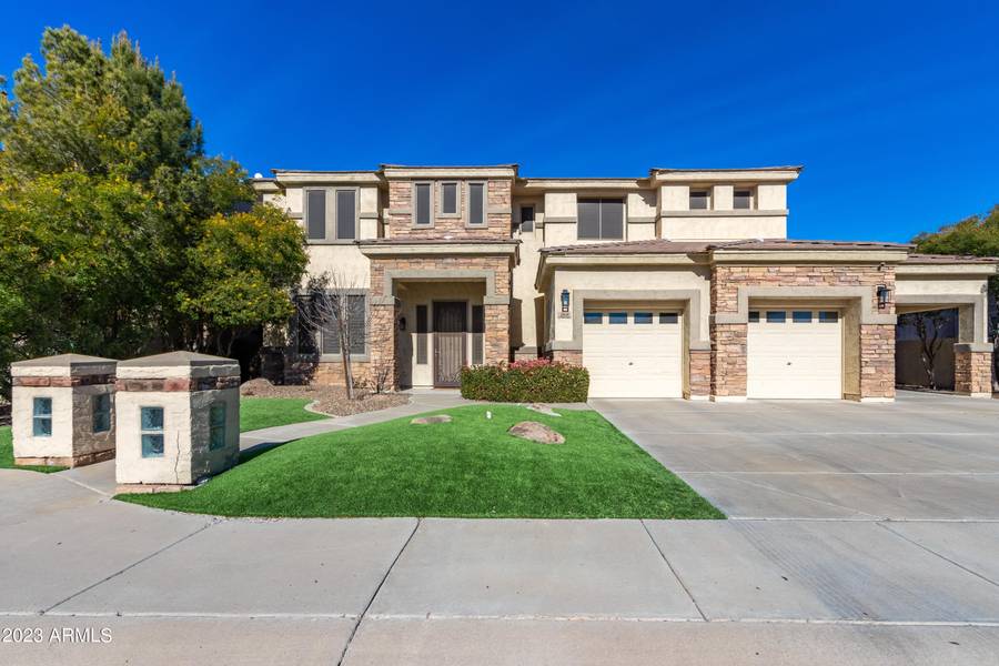 268 W KINGBIRD Drive, Chandler, AZ 85286