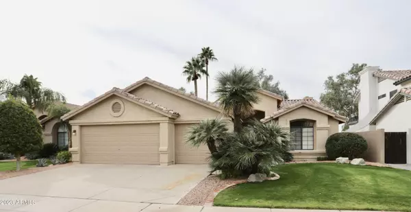 1201 W HONEYSUCKLE Lane, Chandler, AZ 85248