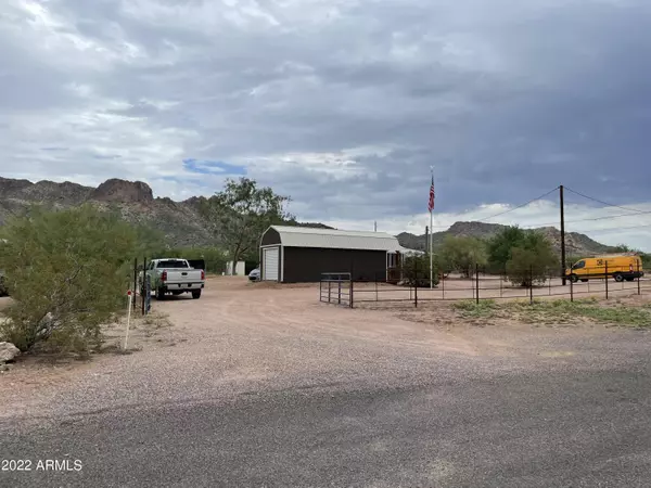 Apache Junction, AZ 85120,4640 N Valley Drive #-