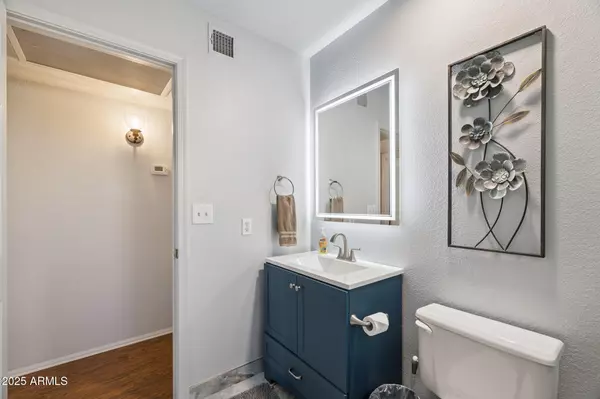 Scottsdale, AZ 85254,5725 E MARILYN Road