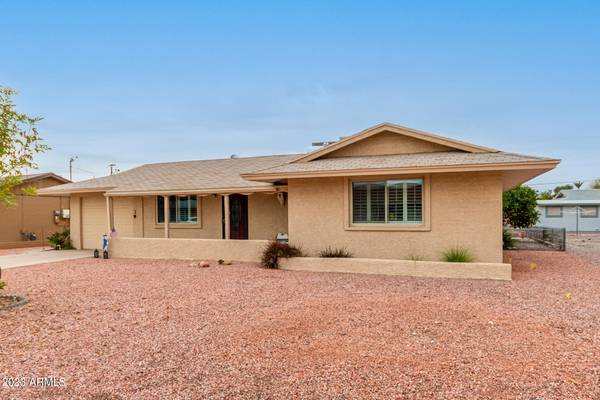 Sun City, AZ 85351,12250 N CHERRY HILLS Drive E