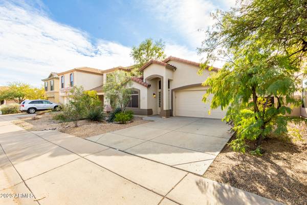 Phoenix, AZ 85085,2523 W Running Deer Trail