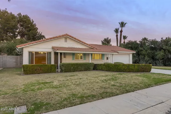 Scottsdale, AZ 85251,3501 N APACHE Way