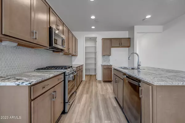 Queen Creek, AZ 85140,1476 W Macaw Drive