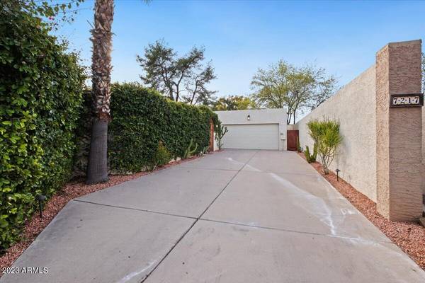 Scottsdale, AZ 85258,7217 E HARMONT Drive