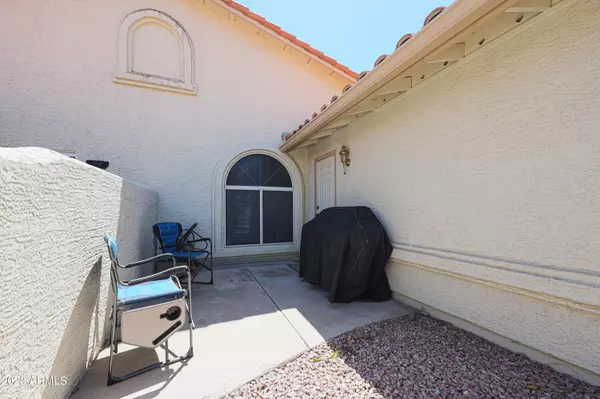 Mesa, AZ 85206,704 LEISURE WORLD --