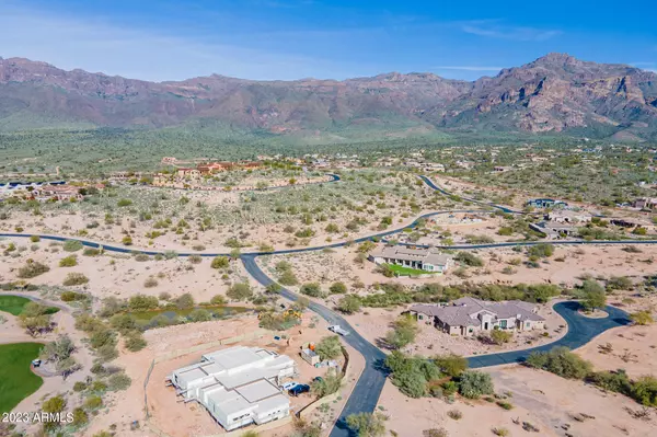 Gold Canyon, AZ 85118,9321 E SUPERSTITION MOUNTAIN Drive #50