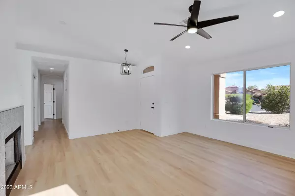 Mesa, AZ 85208,810 S TOBIN Circle