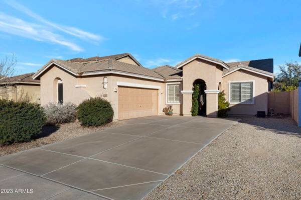 Chandler, AZ 85286,1670 W KINGBIRD Drive