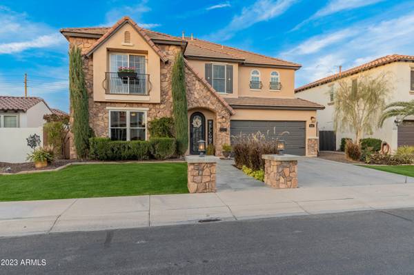 Chandler, AZ 85286,2228 E WISTERIA Drive