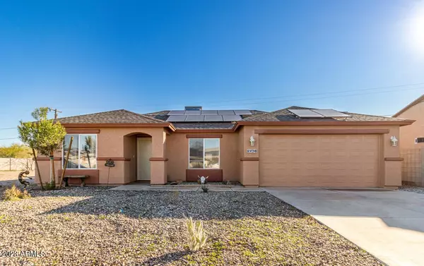 9343 W Pineveta Drive, Arizona City, AZ 85123