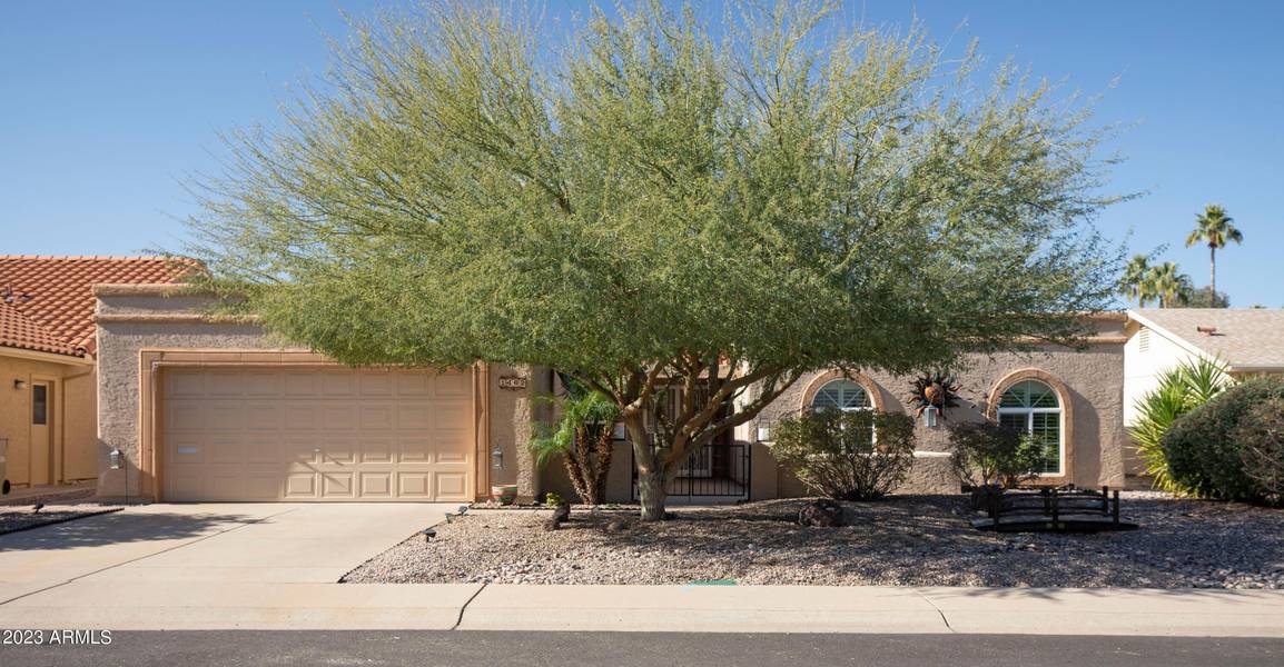 1462 LEISURE WORLD --, Mesa, AZ 85206