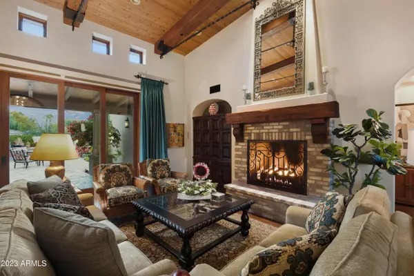 Scottsdale, AZ 85255,8103 E FOOTHILLS Drive