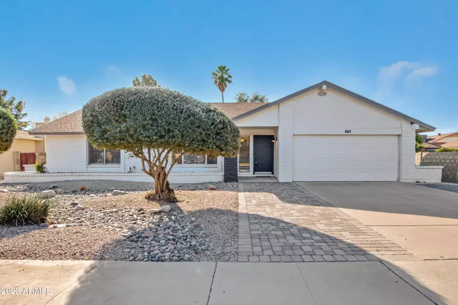 845 W NOPAL Avenue, Mesa, AZ 85210